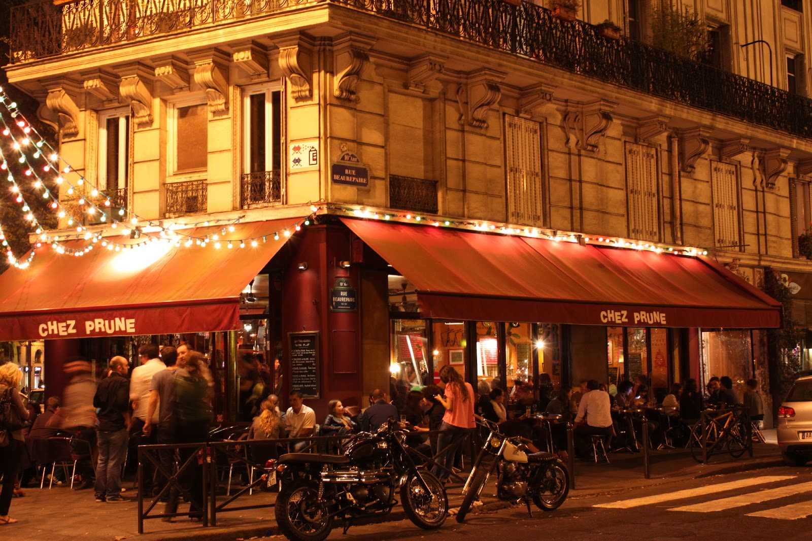 Chez Prune 36 Rue Beaurepaire 75010 Paris El Acorazado Cinéfilo - Le Cuirassé Cinéphile: Un ataque a la bohemia