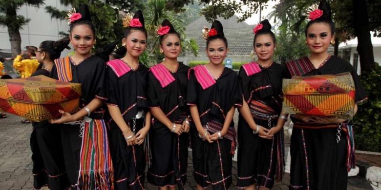 Pesona Tari Tradisional Dari Nusa Tenggara Barat Greatnesia