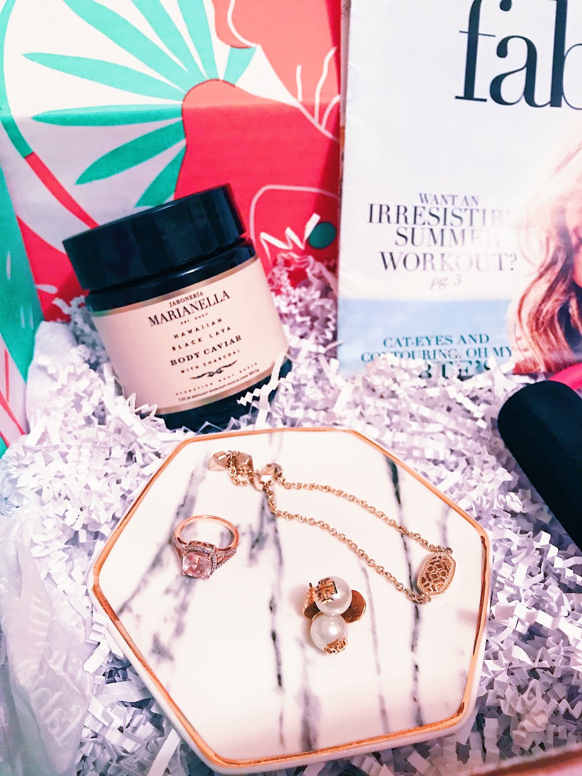 FAB FIT FUN SUMMER BOX Luxe Be A Lady