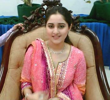 Dasi Girls: Sobia Kashmiri