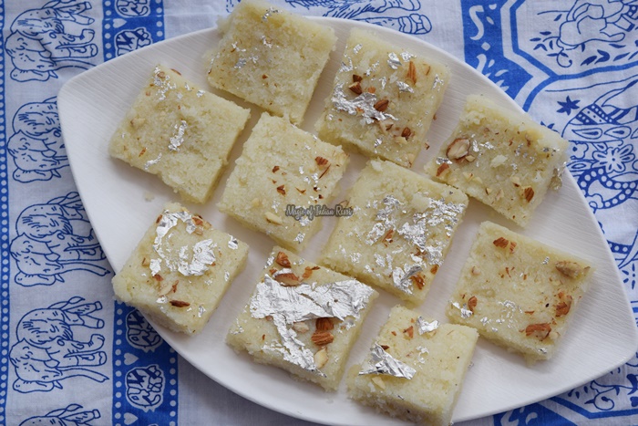 Nariyal Barfi Recipe In Hindi Nariyal Ki Barfi | Quick Coconut Mawa Burfi | Diwali Sweets Recipe