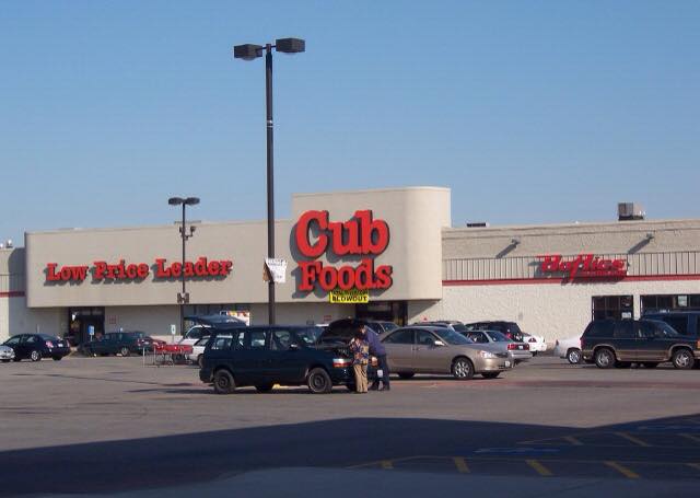 Trip to the Mall: Very Few Chains Worked Out in Illinois Part 2: Cub Foods
