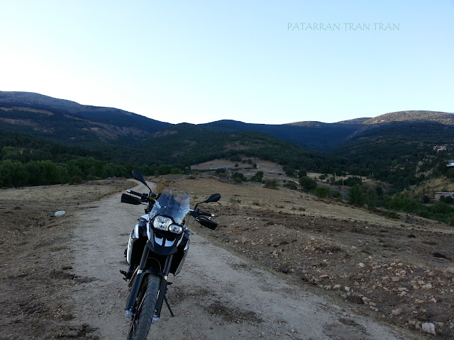 BMWF800GS. Trail Forever por Sierra Norte. Bocígano y los POYAKES.