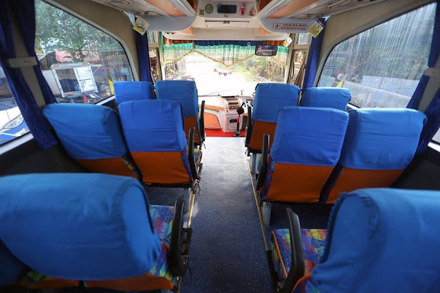 Bus Pariwisata Bersih dan Nyaman di Medan
