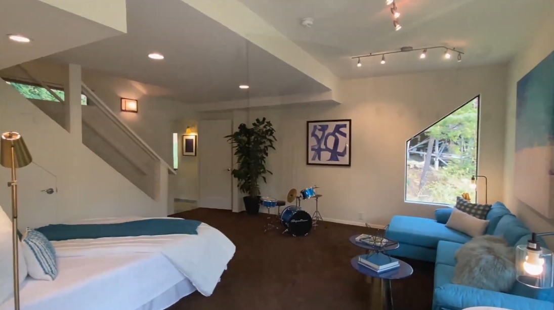 18 Photos vs. 509 Pixie Trail, Mill Valley, CA Interior Design Luxury Home Tour