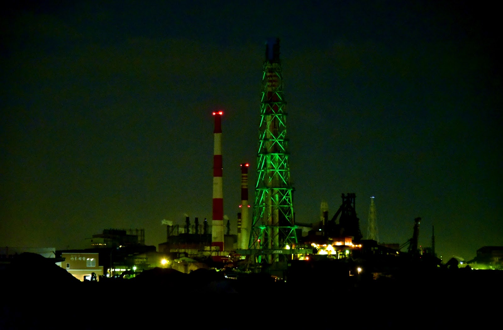 最後のライトアップ 北九州アイアンツリー 18 和の花だより