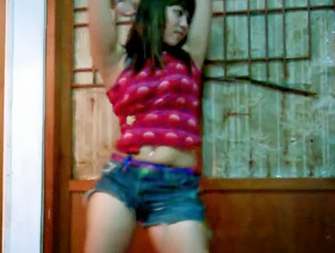 Gambar Bogel Cewek tayang tetek   Melayu Boleh.Com