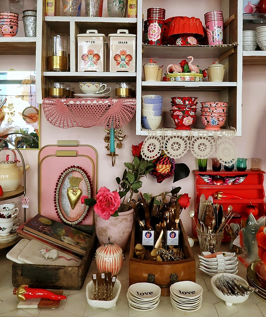 Dove fare shopping a Milano Funky Table Vita su Marte