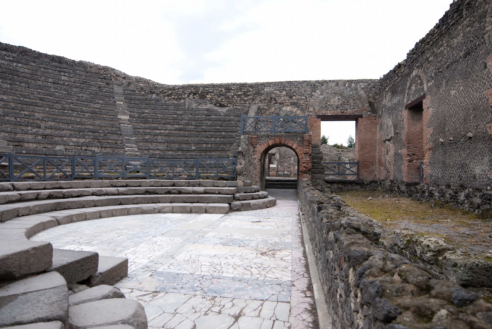 италия неаполь помпеи. помпеи исторический. помпеи исторический. италия развалины помпеи. развалины помпеи (неаполь).