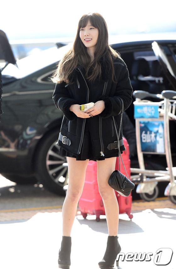 SNSD TaeYeon goes to Hong Kong for the 2016 MAMA - Wonderful Generation
