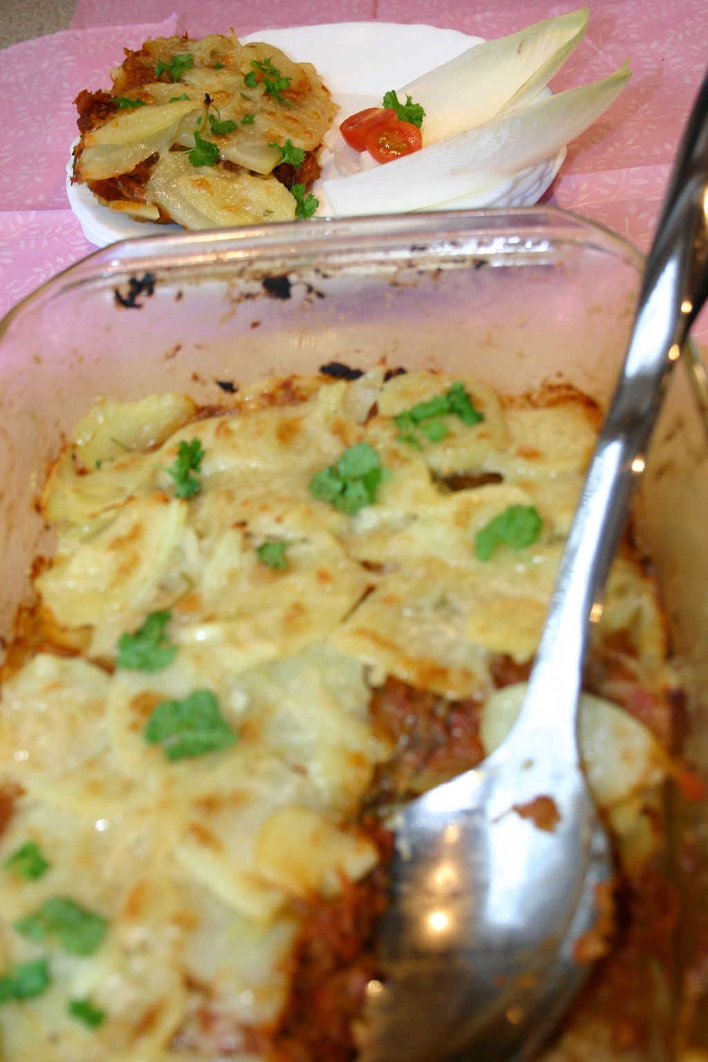 Perabella schön-satt : Lauch-Schinken-Auflauf mit Tomaten