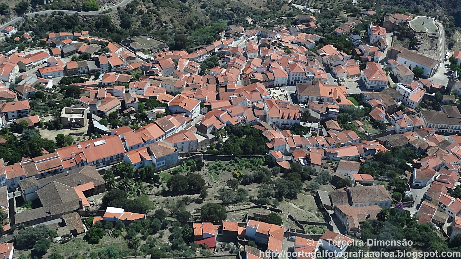 A Terceira Dimensão IdanhaaNova