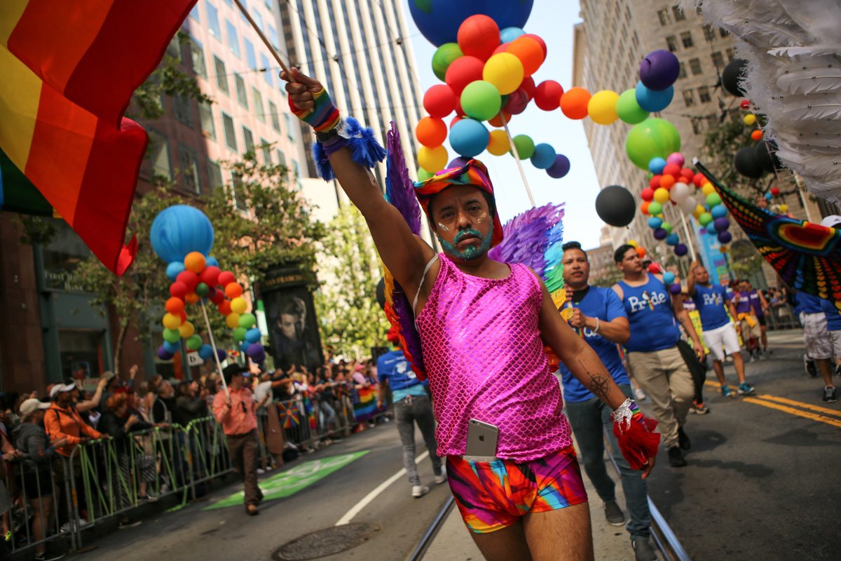 Nba Commish Adam Silver Turns Up On Gay Pride Parade Float