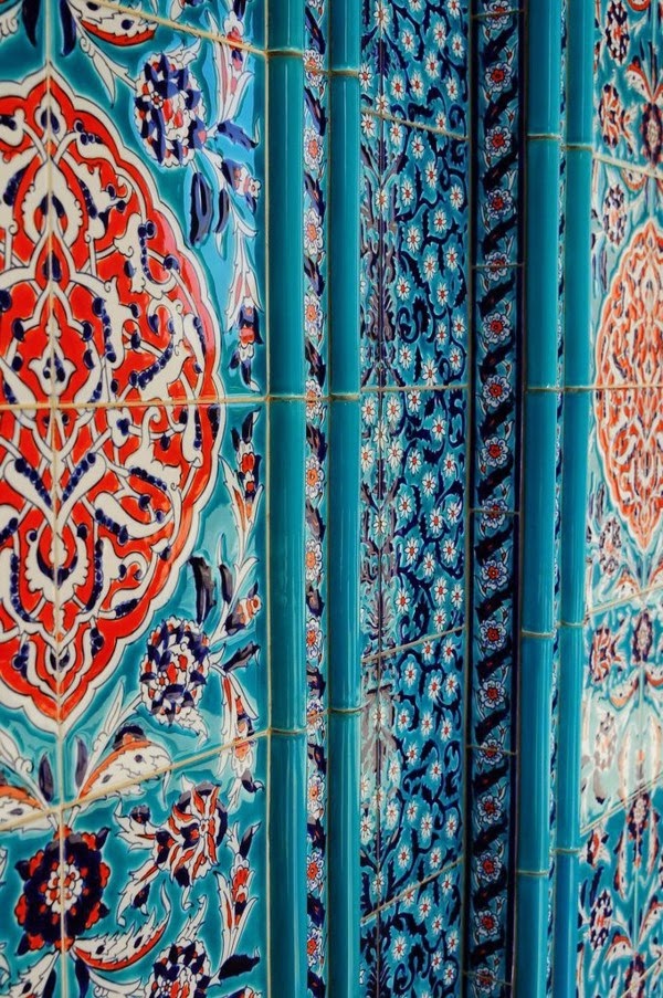 Moroccan tiles &#8211; fascinating photos!