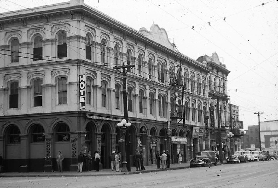 Los Angeles Theatres Merced Theatre
