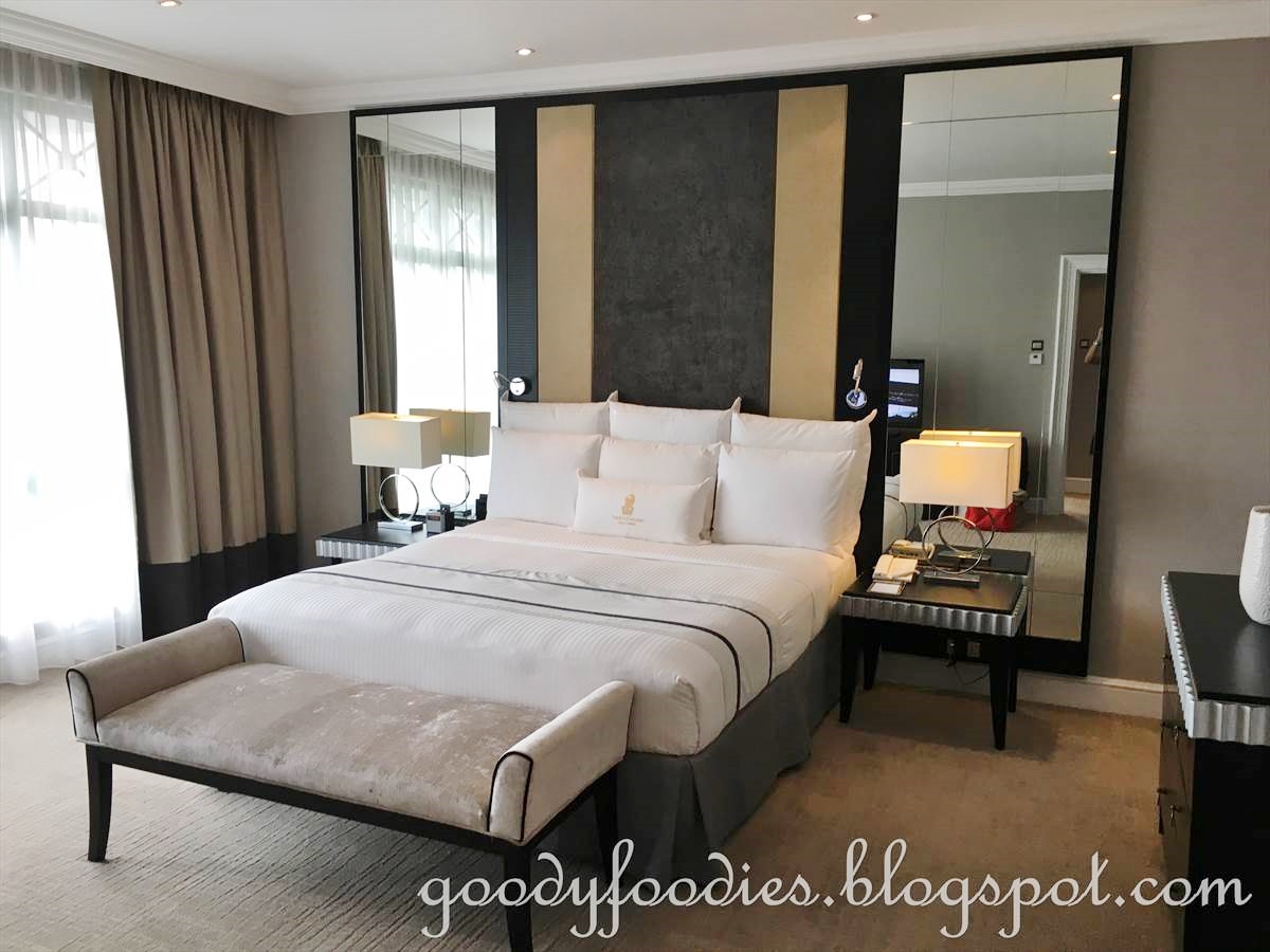 GoodyFoodies Hotel Review The RitzCarlton KL Revamped, Refreshed