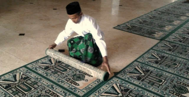 Kisah Inspiratif : Disangka Marbot Ternyata Yang Bangun Masjid