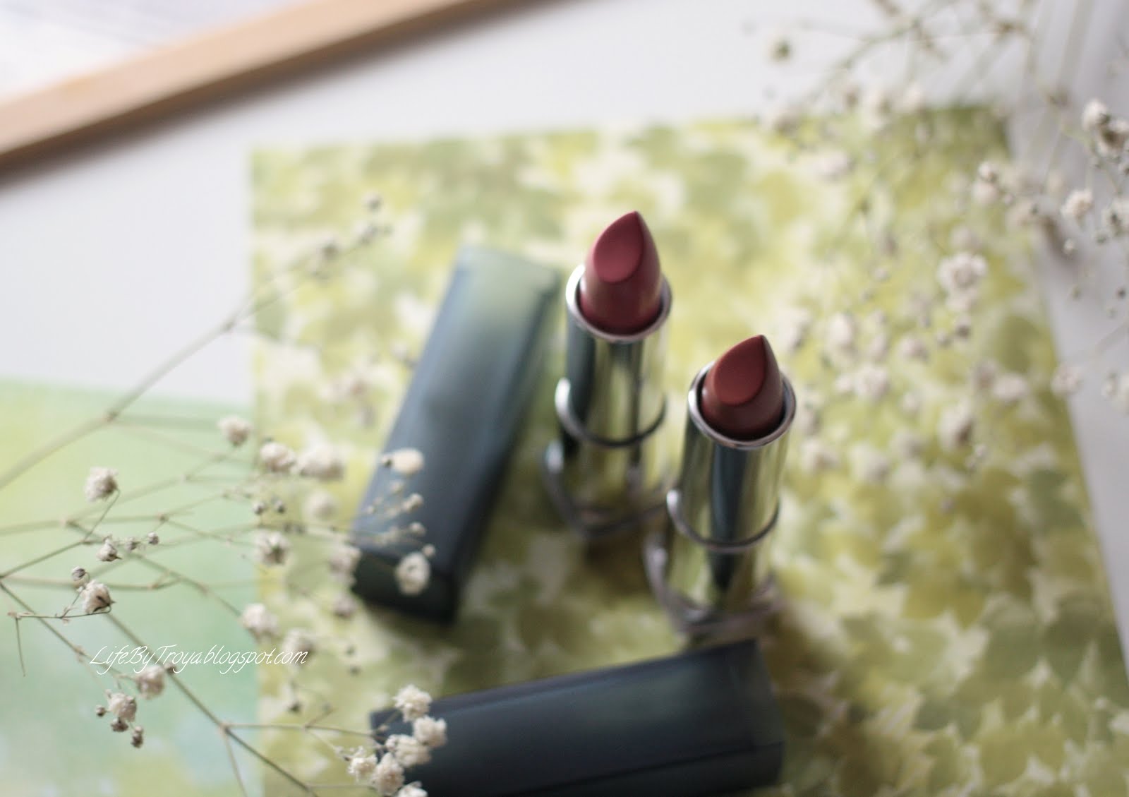 Color Sensational Matte Nudes Ruj 987 Smoky Rose Ruj Dudak
