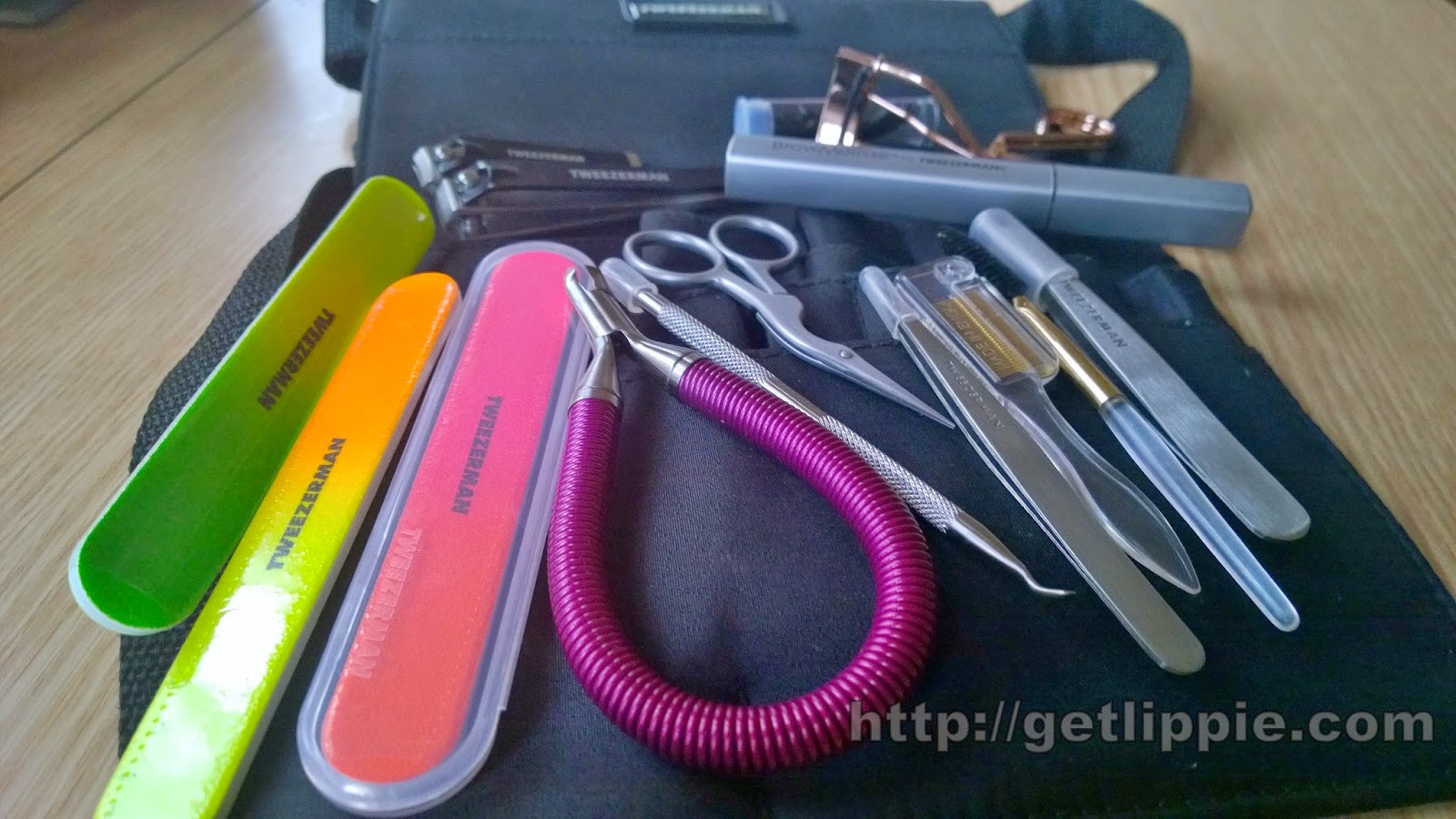 An introduction to Tweezerman Get Lippie