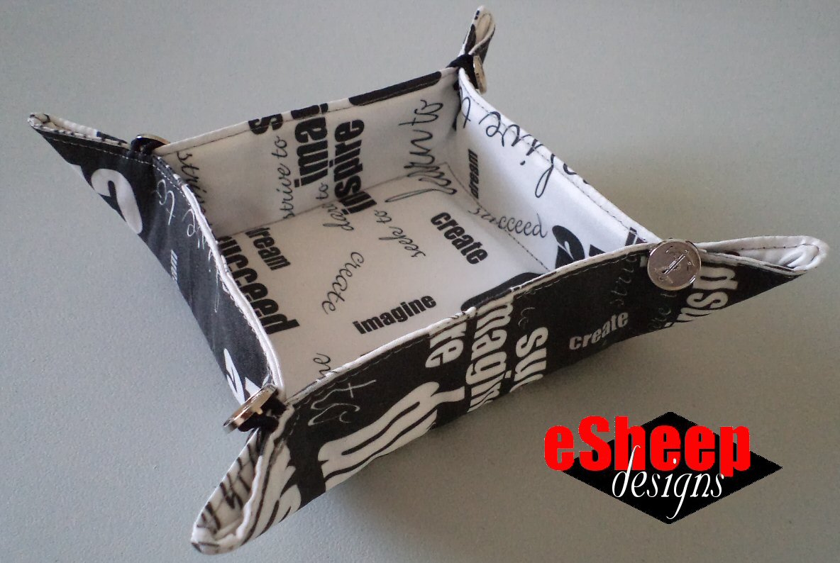 eSheep Designs Free Pattern/Tutorial Flat Pack Travel Tray [FSC Pt 2]