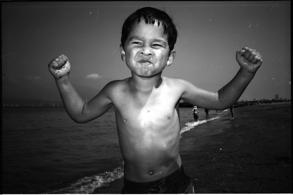 The Longest Shutter how slow can shutters on 8 classic point and shoot