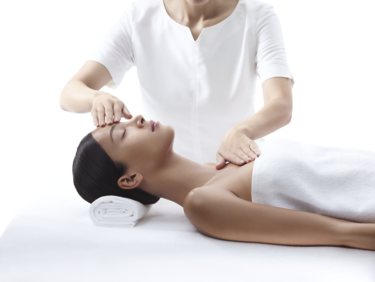 Спа-зона Clarins Skin Spa. V massage