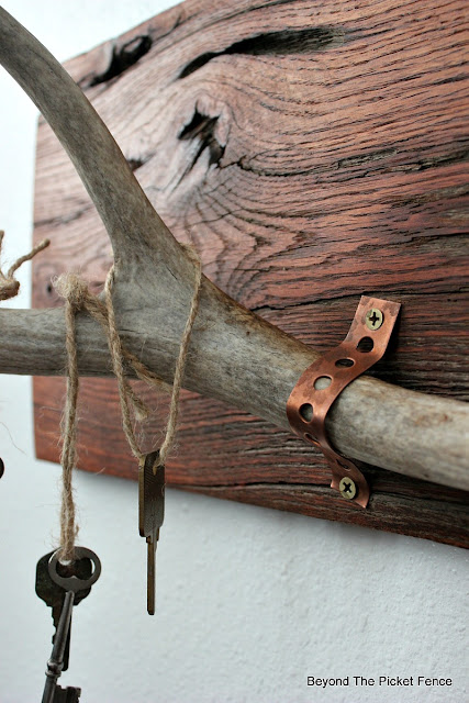 minwax stain, salvaged wood, reclaimed wood, antlers, rustic chic, copper, plumbers tape, old keys, http://bec4-beyondthepicketfence.blogspot.com/2016/01/rustic-chic-marriage-contracts.html