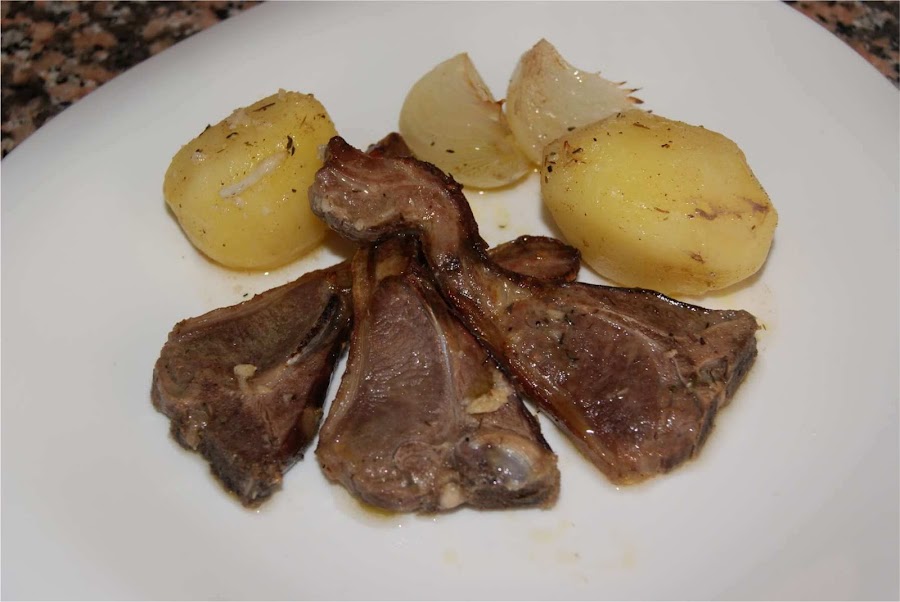 Chuletas de cordero asadas