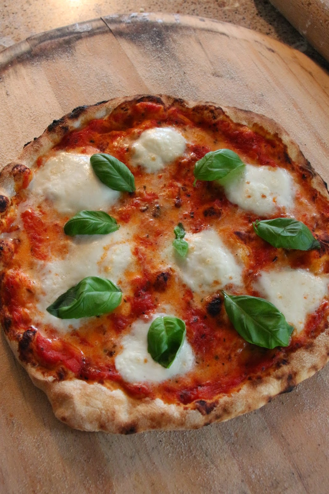FLOWER POT KITCHEN: WOOD FIRED AUTHENTIC MARGHERITA PIZZA