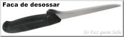 Foto mostrando uma Faca para desossar ou faca para filetear que em inglês é chamada de Boning Knife