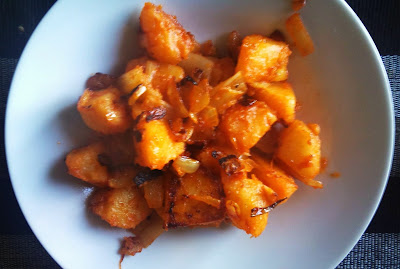 Pencas de acelga y patata rehogadas con pimentón