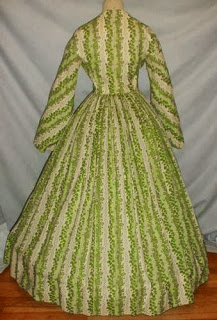 All The Pretty Dresses: Green Print American Civil War Era Summer Dress