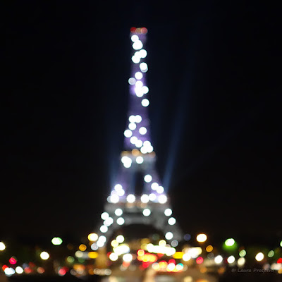 tour eiffel floue © Laura Prospero