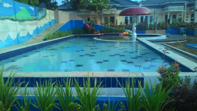 Kolam Renang Outdoor