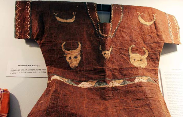 Sungguh Miris, Baju Adat Dayak Terancan Punah Sungguh Miris, Baju Adat Dayak Terancan Punah