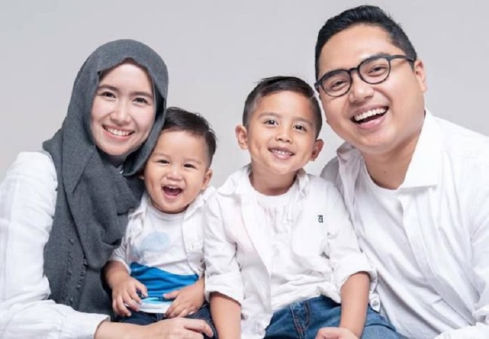 Kisah Nyata Ketika Memuliakan Istri, Karir dan Penghasilan Seorang Penulis ini Membaik