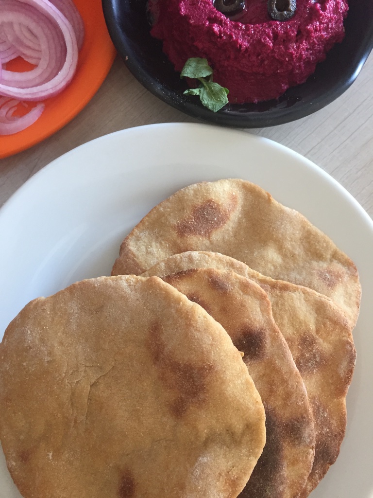 Sizzling Tastebuds Baked Pita Bread Version 2 Easy breads
