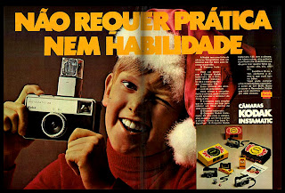 propaganda câmera Kodak Instamatic  33 - 1971; 1971; os anos 70; propaganda na década de 70; Brazil in the 70s, história anos 70; Oswaldo Hernandez;