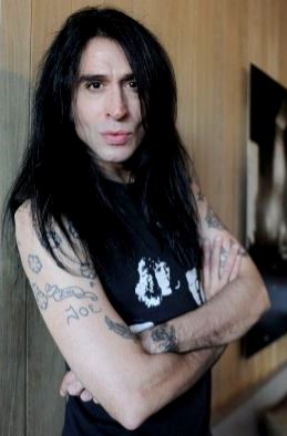 Mario Vaquerizo Foto de Mario Vaquerizo sin mucho maquillaje