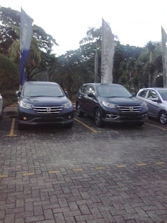 Honda Bali Mester, Jatinegara, Bagi pelanggan yang ingin membeli Mobil silahkan hubungi kami, honda baru New Brio, New Mobilio, BRV, HRV Mugen, All New Jazz RS Limited, All New CRV Turbo Prestige, All New Freed, New City, All New Civic Turbo,  Accord, Odyssey, CRZ.