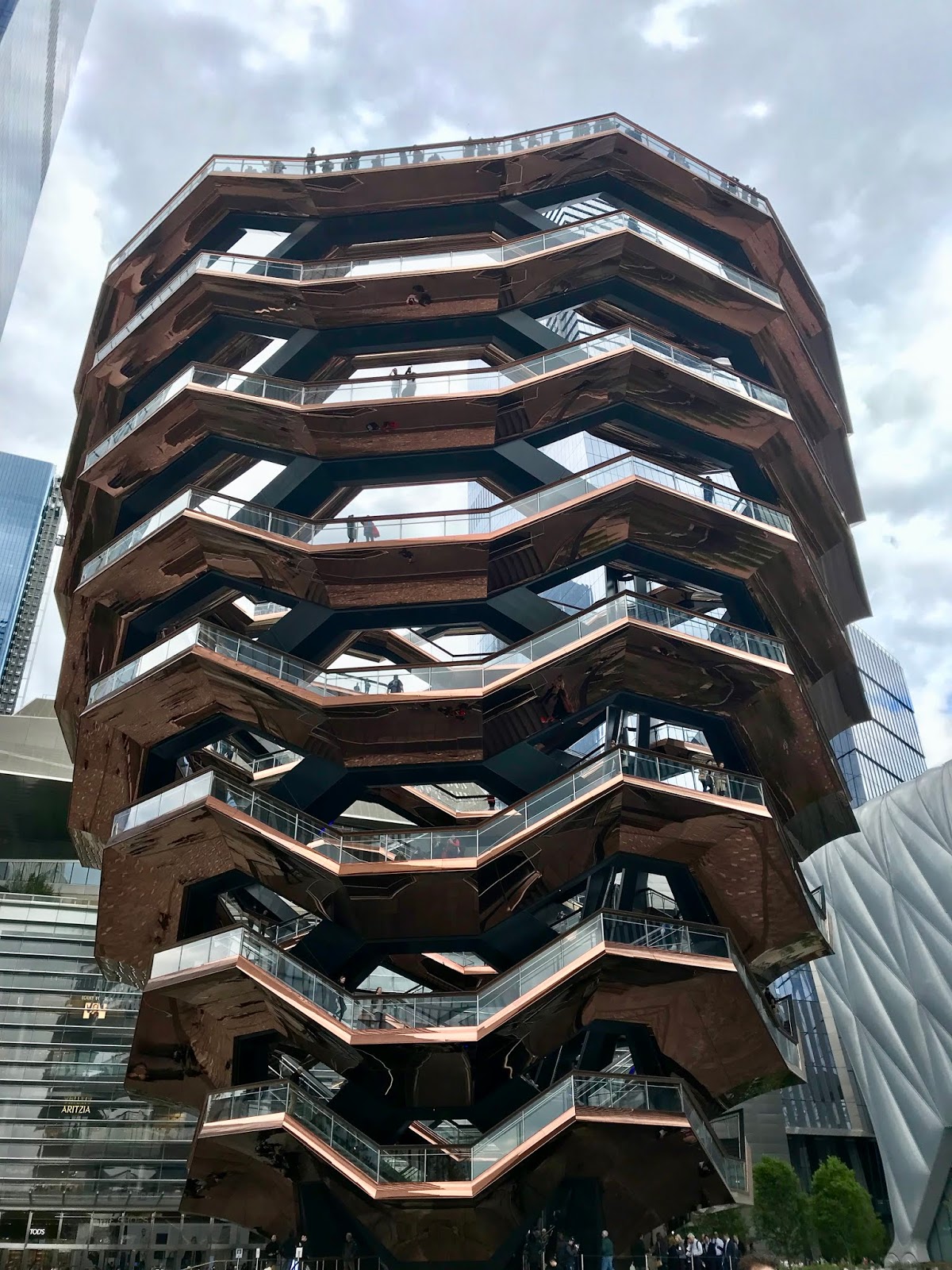 Hudson Yards and The Vessel | Tall and Preppy