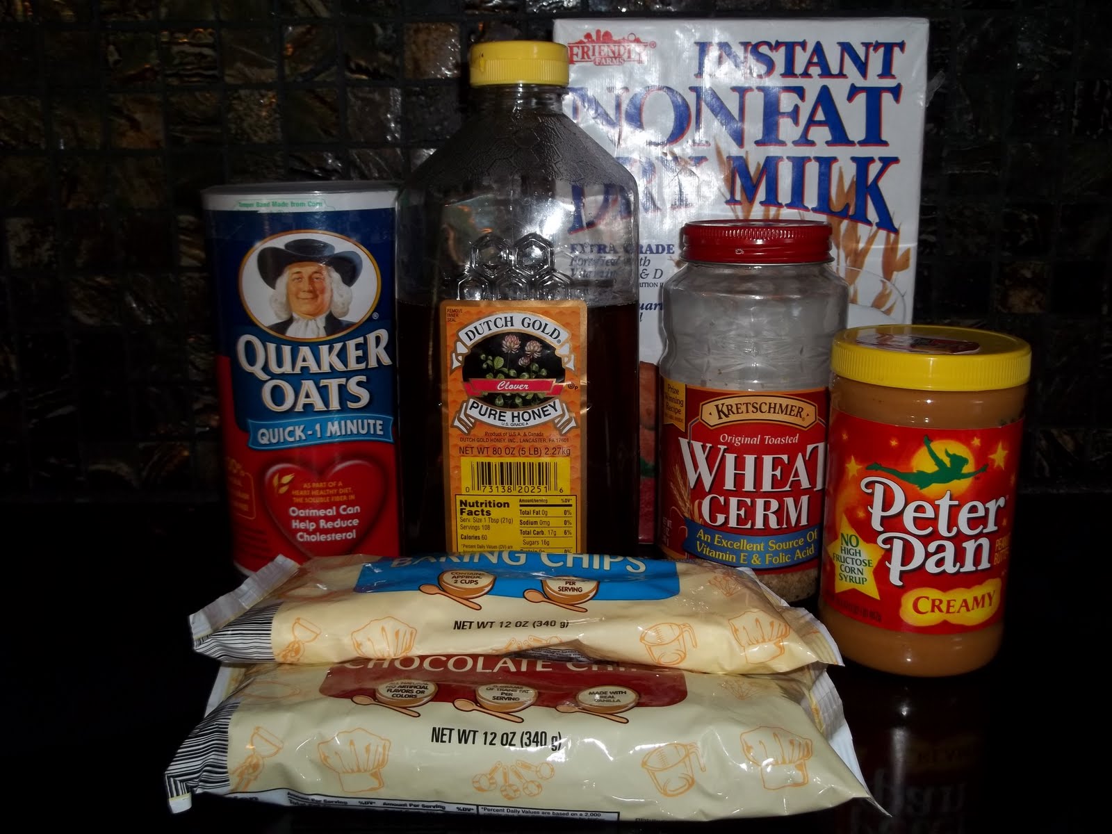 Kristi's Dishes Cafeteria Peanut Butter Balls