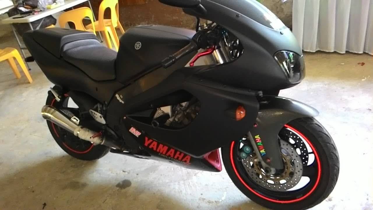 Ray Superbike: REVIEW Yamaha YZF 1000 Thunderace- LEGENDARY