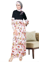 Trend Fashion Model Busana Muslim Batik