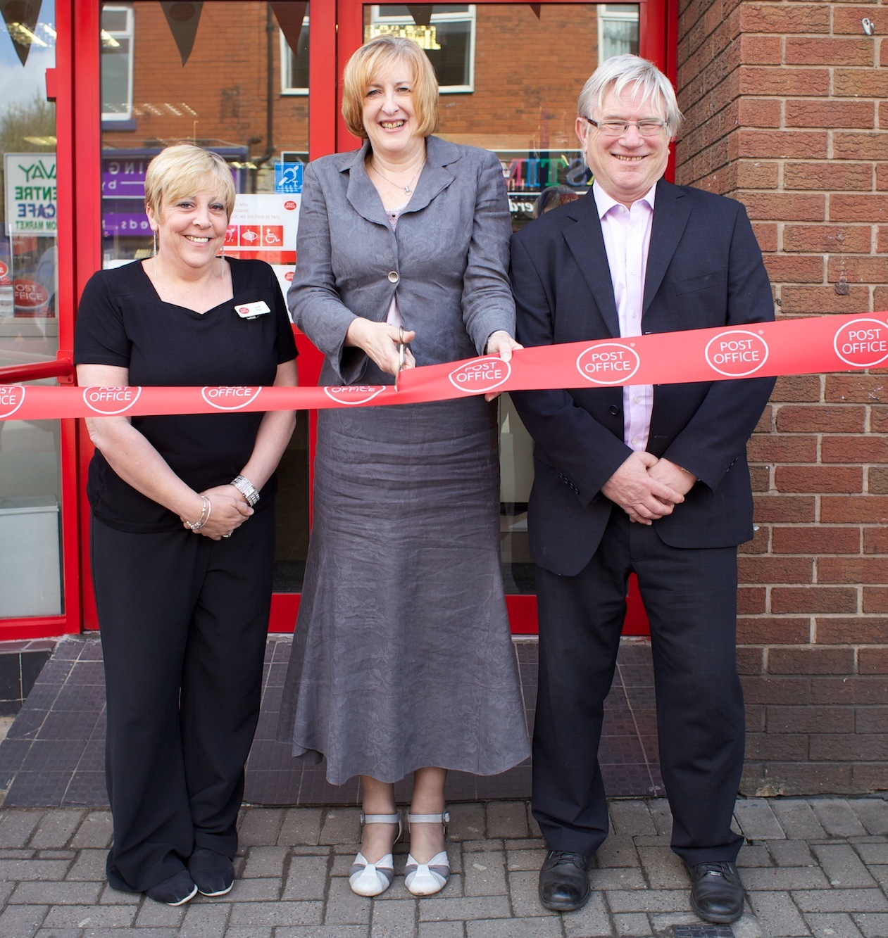 Yvonne Fovargue MP Official Opening for NewLook Ashton in Makerfield