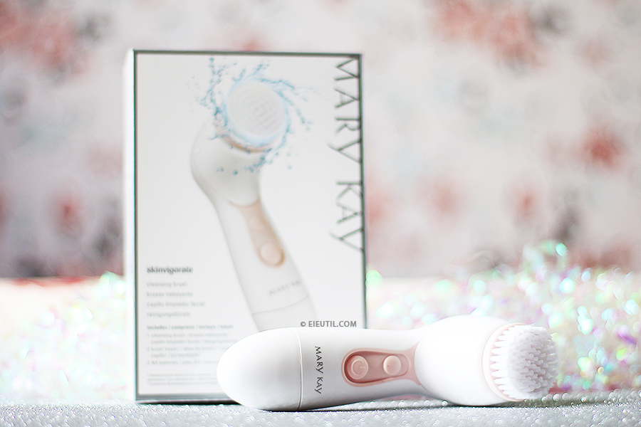Escova de Limpeza Facial Skinvigorate - Mary Kay