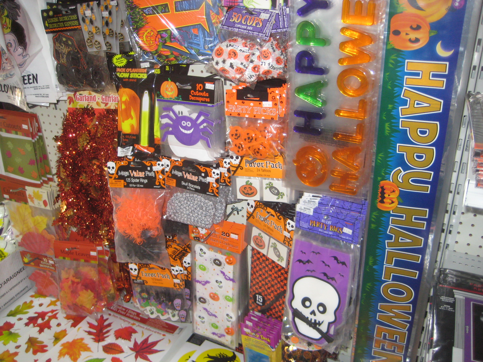 Plaintalker II Party Supply Store Opens on South Avenue