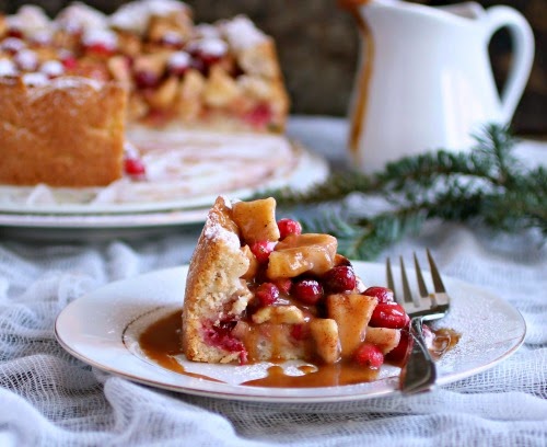 Christmas Pie with Rum Gingerbread Caramel
