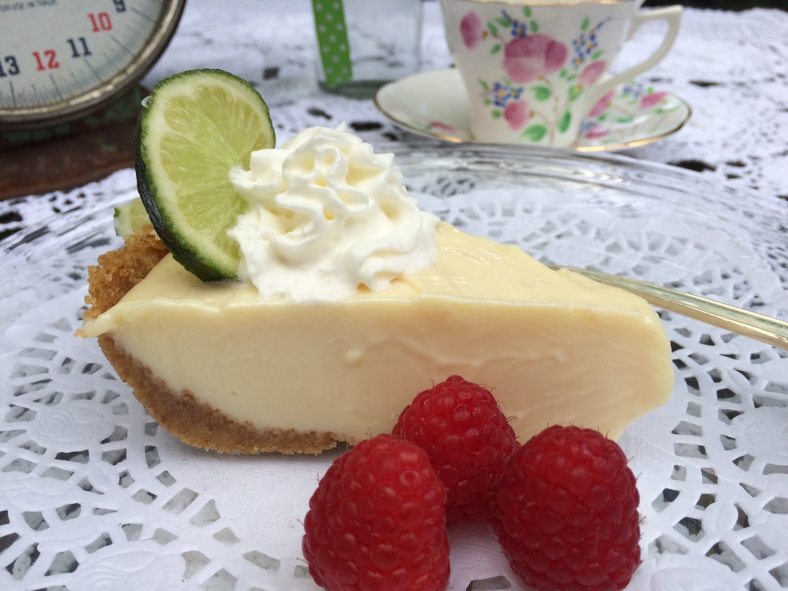 Kitty's Kozy Kitchen Key Lime Pie