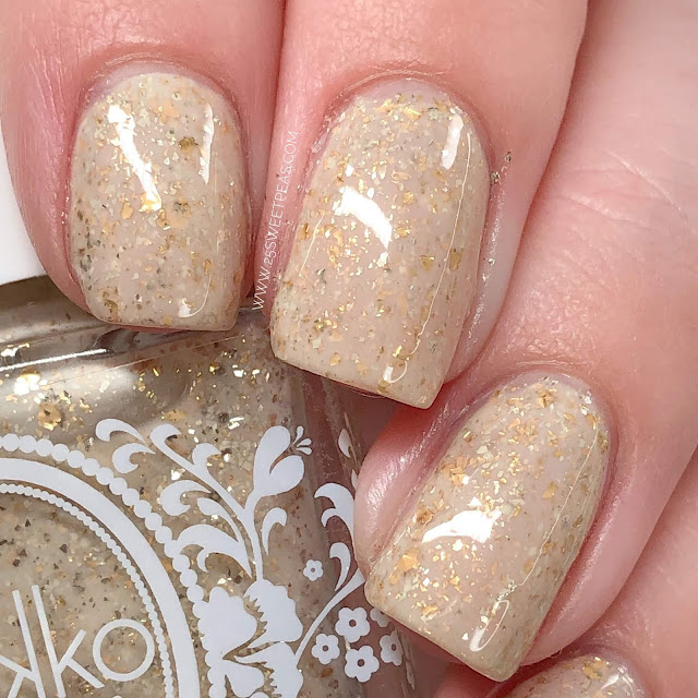 Takko Lacquer Gilded Lily 25 Sweetpeas